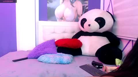 melody online show from April 17, 2026, 7:28 pm