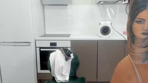 Masha online show from October 10, 2025, 7:18 am