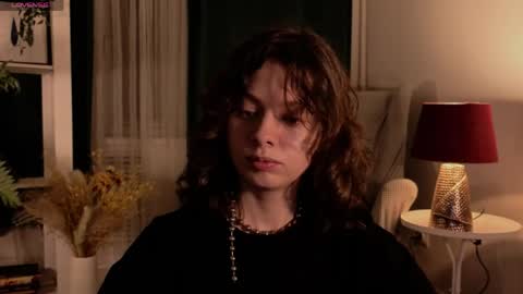 melody  online show from April 14, 2026, 4:35 pm