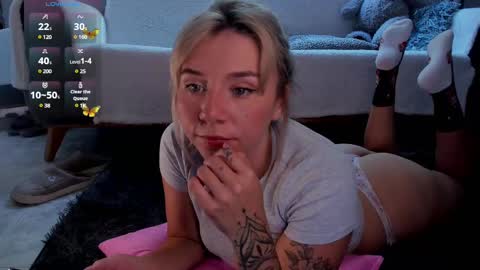 sophia online show from February 12, 2025, 7:45 pm