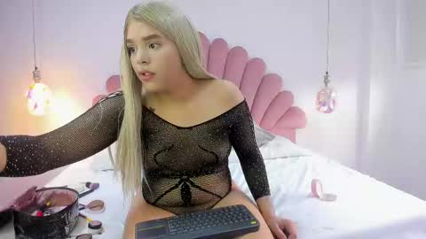 Melody online show from September 18, 2025, 1:13 pm
