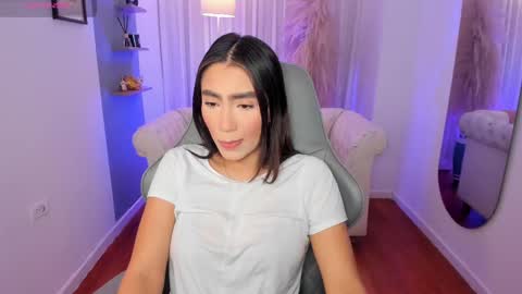 MELODYPVT IS OPEN online show from October 31, 2025, 1:01 pm