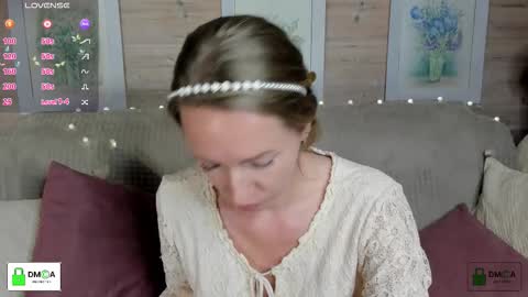 Melody My schedule this week  Wednesday Thursday Sunday online show from September 28, 2025, 4:23 pm