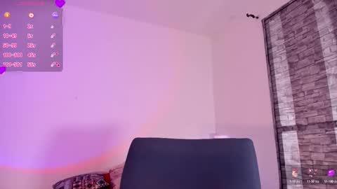    online show from October 3, 2025, 12:13 pm