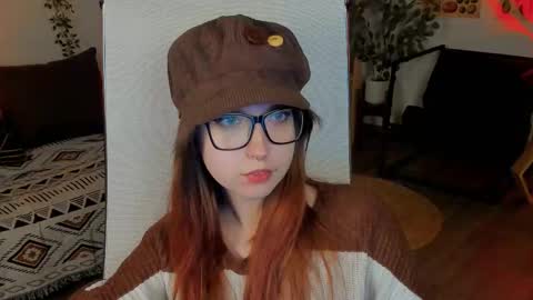 Mia online show from September 25, 2025, 3:38 pm