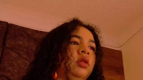 Snapshot of memphiswilliams chatting on November 4, 2025, 2:43 am Memphis Williams online show from November 4, 2025, 2:43 am