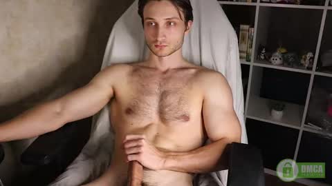 Nick online show from December 17, 2025, 12:33 pm