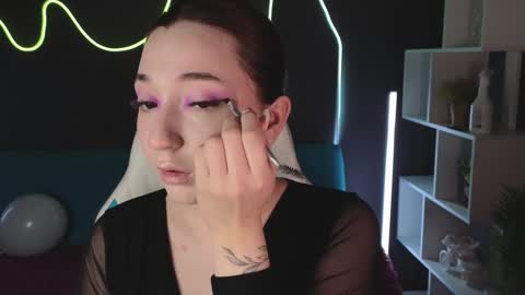 Mencialo online show from December 21, 2024, 1:47 am