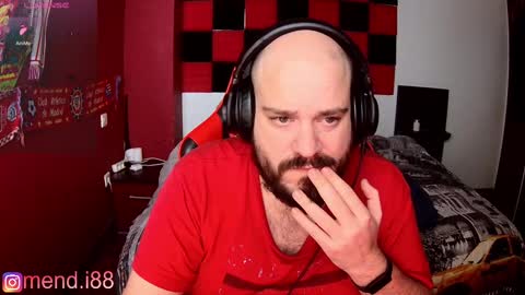 menditeta online show from February 19, 2025, 11:57 pm