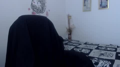 menfismuller online show from December 13, 2024, 8:37 pm