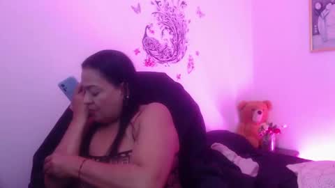 menfismuller online show from March 11, 2025, 6:19 pm