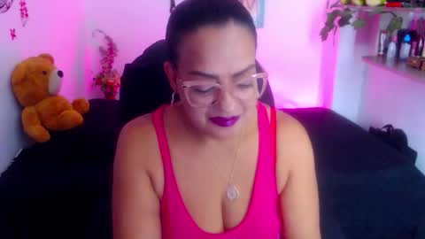 menfismuller online show from October 8, 2025, 5:10 pm