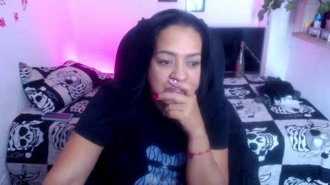 menfismuller online show from November 5, 2025, 5:18 am