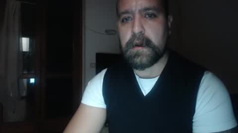 Snapshot of menformen1929 chatting on October 21, 2025, 11:38 pm menformen1929 online show from October 21, 2025, 11:38 pm