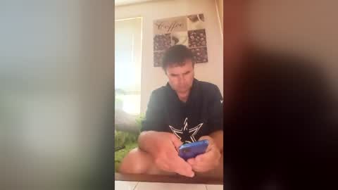 Snapshot of menlav72 chatting on July 12, 2026, 4:47 am menlav72 online show from July 12, 2026, 4:47 am