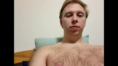 meow732 online show from December 19, 2025, 6:31 am