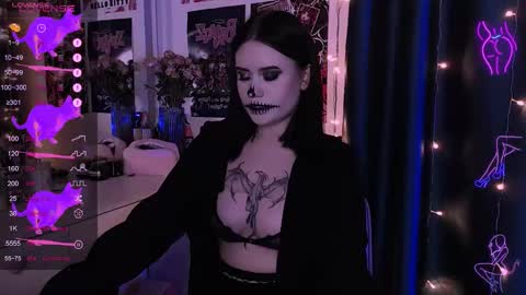 Snapshot of meow_marie chatting on October 30, 2025, 9:15 pm meow marie online show from October 30, 2025, 9:15 pm