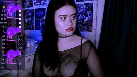 Snapshot of meow_marie chatting on July 2, 2026, 10:27 pm meow marie online show from July 2, 2026, 10:27 pm
