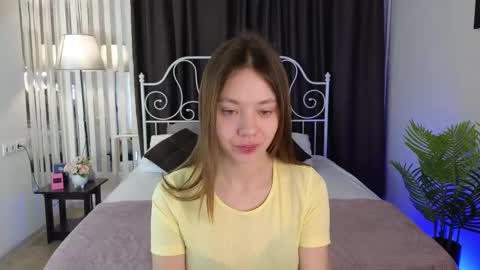 meow_mellie online show from February 25, 2025, 1:20 am