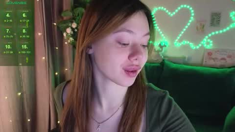 meow_mellie online show from October 3, 2025, 2:19 am