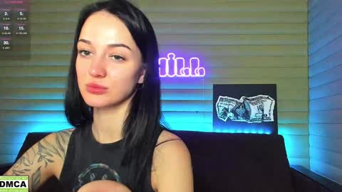  NIKKY  STIVE     Every day from 1000  to 200  EST time. online show from December 20, 2024, 4:25 pm