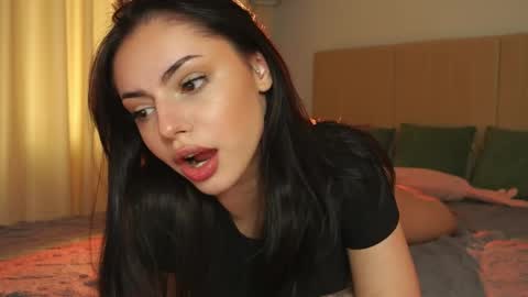 Marii online show from April 18, 2026, 12:31 pm