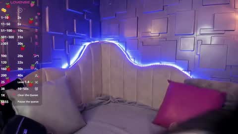 Snapshot of meraki_fraise chatting on January 8, 2025, 6:52 pm online show from January 8, 2025, 6:52 pm