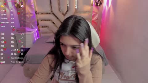 Snapshot of meraki_fraise chatting on January 22, 2025, 7:45 pm online show from January 22, 2025, 7:45 pm