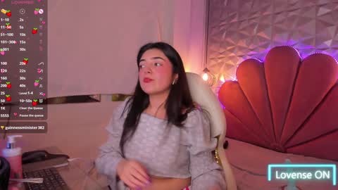 Snapshot of meraki_fraise chatting on February 4, 2025, 7:44 pm online show from February 4, 2025, 7:44 pm