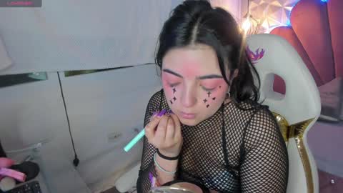 Snapshot of meraki_fraise chatting on February 6, 2025, 7:07 pm online show from February 6, 2025, 7:07 pm