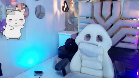 Snapshot of meraki_fraise chatting on September 11, 2025, 6:52 pm online show from September 11, 2025, 6:52 pm