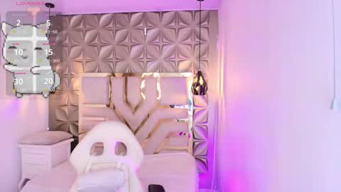 Snapshot of meraki_fraise chatting on September 19, 2025, 6:41 pm online show from September 19, 2025, 6:41 pm