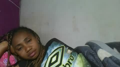 meraldaaaa online show from September 9, 2025, 7:02 pm