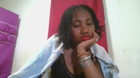 meraldaaaa online show from September 20, 2025, 5:58 pm