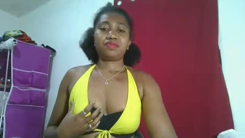 meraldaaaa online show from October 17, 2025, 2:59 am