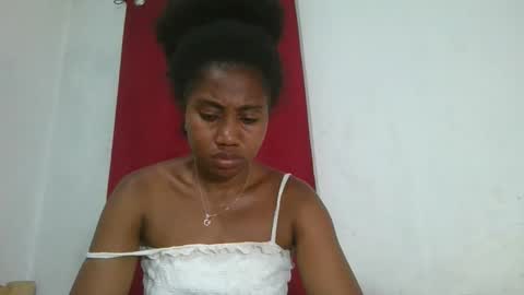 meraldaaaa online show from October 24, 2025, 4:42 am