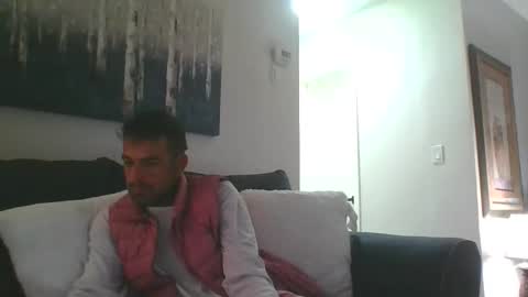 Mercedes190d online show from January 17, 2026, 10:31 am