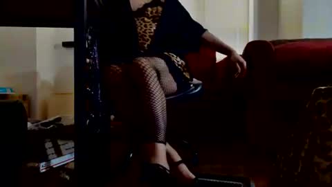 Snapshot of mercybcdtv1 chatting on December 20, 2025, 5:42 pm mercybcdtv1 online show from December 20, 2025, 5:42 pm