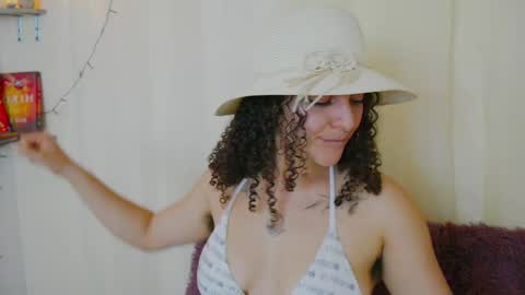 Merida Bell online show from December 24, 2024, 3:05 am