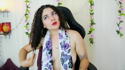 Merida Bell online show from February 25, 2025, 11:55 pm