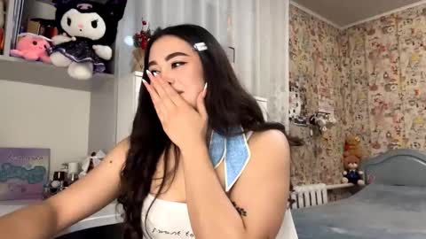 Enni online show from January 8, 2026, 6:21 pm