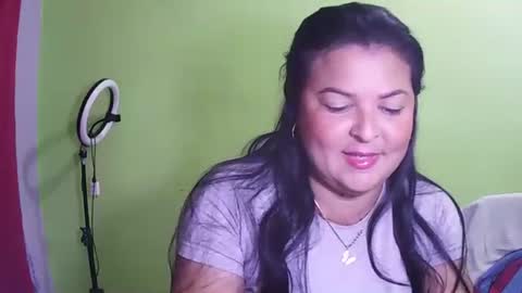 merlis0x online show from November 3, 2025, 10:53 pm