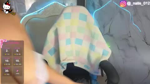 Snapshot of merloth_sub chatting on October 10, 2025, 3:16 am Merloth online show from October 10, 2025, 3:16 am