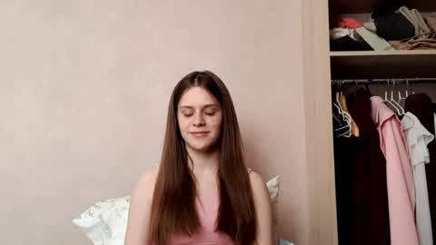 Aurora online show from April 20, 2026, 7:00 am