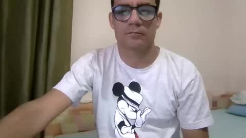 Nerd Latino online show from October 28, 2025, 1:31 am