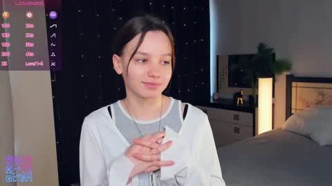 Lollita online show from March 8, 2025, 7:05 am