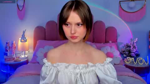 Anna online show from December 16, 2025, 6:18 am