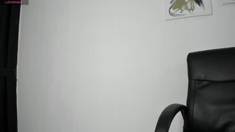 Snapshot of merysummer chatting on December 3, 2024, 12:24 am Mery Summer online show from December 3, 2024, 12:24 am