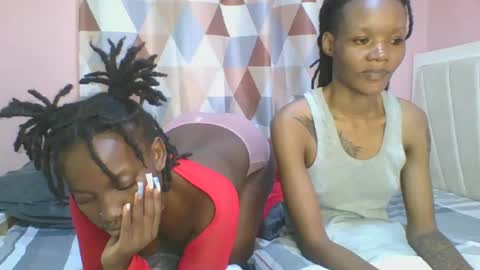 Snapshot of messyluna chatting on July 14, 2026, 11:49 am meggy and bree online show from July 14, 2026, 11:49 am