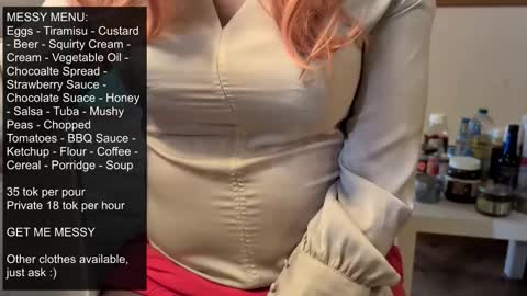 Snapshot of messyxdresser chatting on November 19, 2025, 12:27 pm messyxdresser online show from November 19, 2025, 12:27 pm